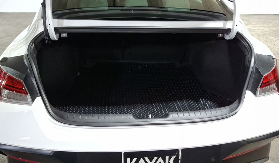 Hyundai Elantra 2.0 LIMITED TECH IVT Sedan 2024