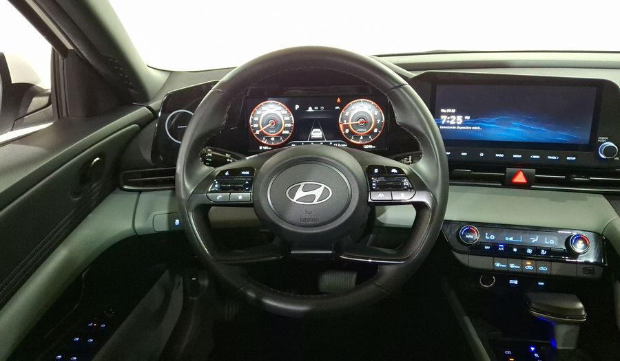 Hyundai Elantra 2.0 LIMITED TECH IVT Sedan 2024