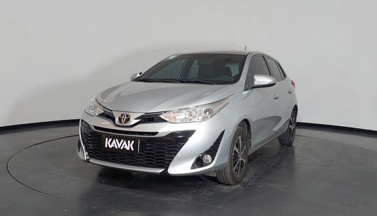 Toyota • Yaris