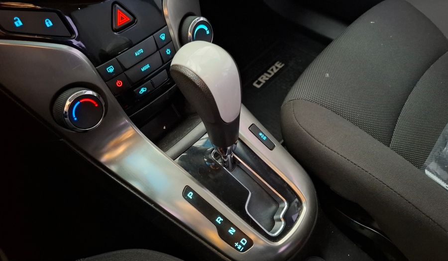 Chevrolet Cruze 2.0 LT AT Hatchback 2015