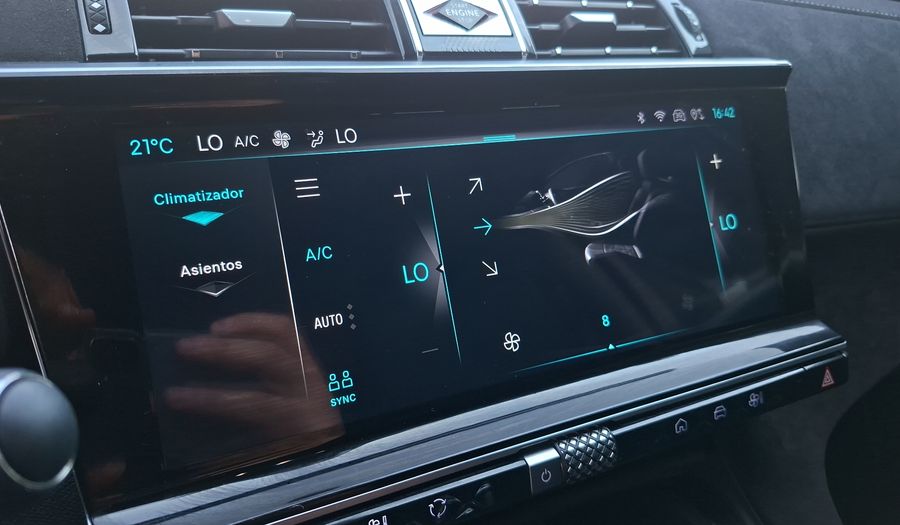 Ds 7 1.6 G AUTO PERFORMANCE LINE PLUS Suv 2025