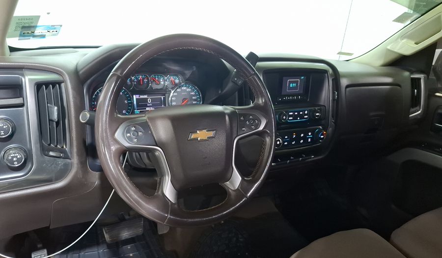 Chevrolet Cheyenne 5.3 2500 CHEYENNE CAB REG H AT 4WD Pickup 2015