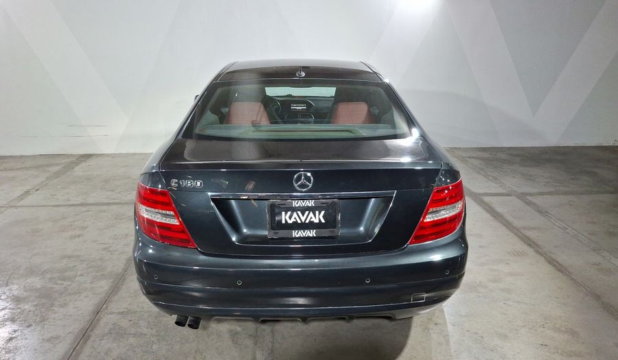 Mercedes Benz Clase C 1.6 180 CGI AT Coupe 2013