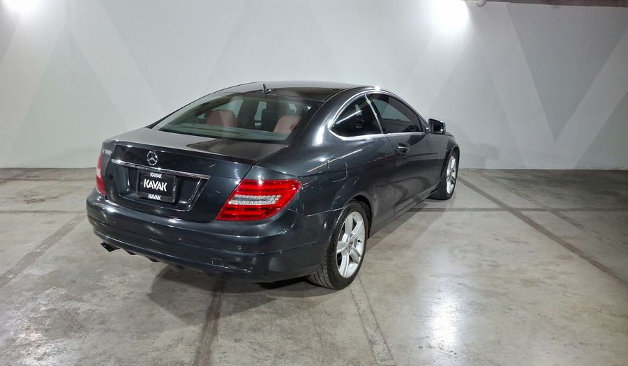 Mercedes Benz Clase C 1.6 180 CGI AT Coupe 2013