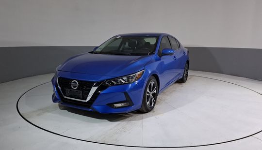 Nissan • Sentra