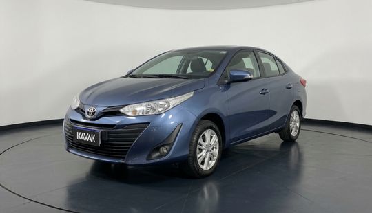 Toyota • Yaris