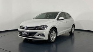 Volkswagen • Polo