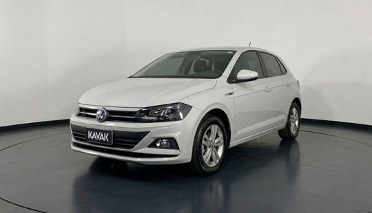 Volkswagen • Polo