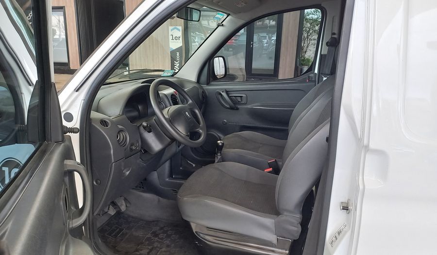 Peugeot Partner 1.6 HDI 92 FURGON CONFORT Van 2025