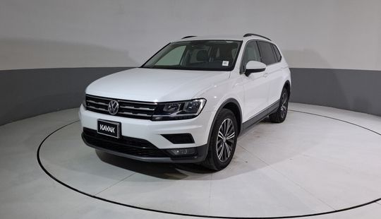 Volkswagen • Tiguan