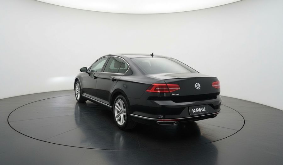 Volkswagen Passat 2.0 TSI HIGHLINE DSG Sedan 2018