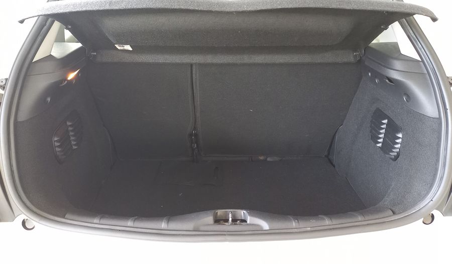 Citroen C3 1.6 FEEL AT Hatchback 2017