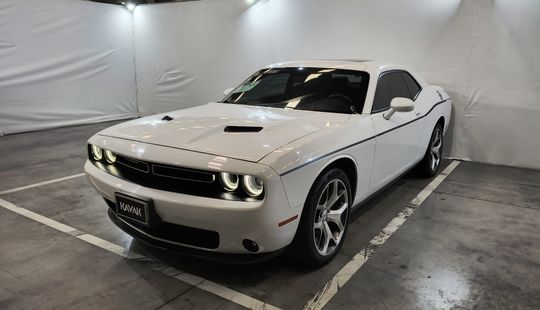 Dodge • Challenger