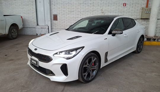 Kia • Stinger