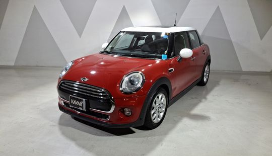 Mini • Cooper