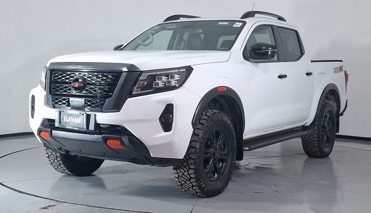 Nissan • Frontier