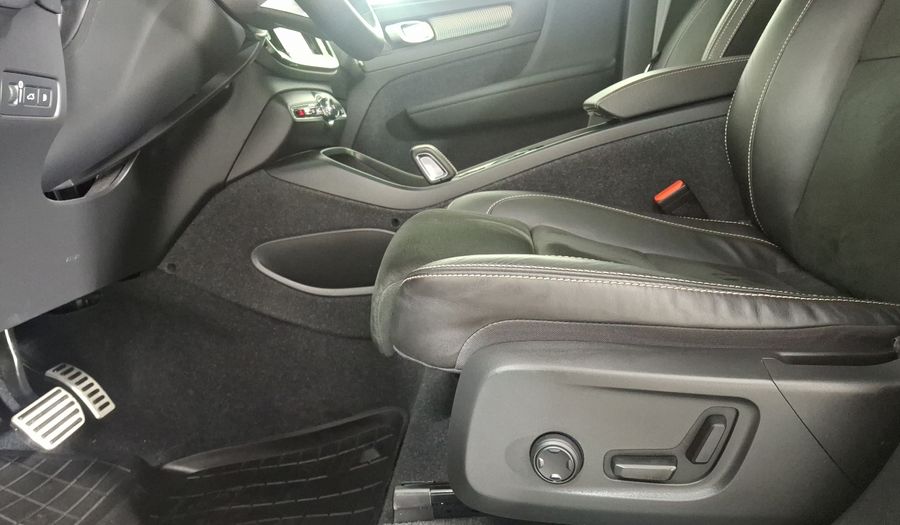 Volvo Xc40 1.5 T5 PHEV R-DESIGN RECHARGE DCT Suv 2022