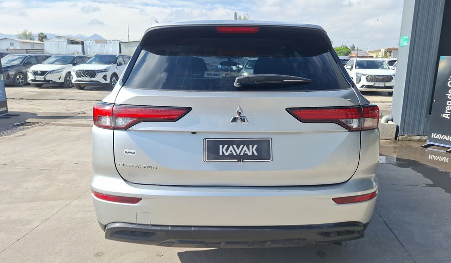 Mitsubishi Outlander 2.5 GL AUTO Suv 2023
