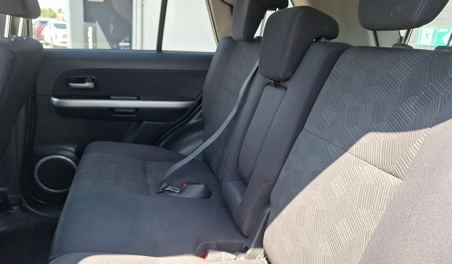 Suzuki Grandnomade 2.4 GLX SPORT Suv 2015