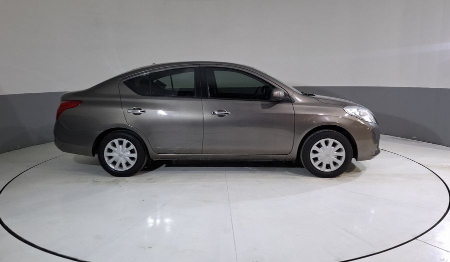 Nissan Versa 1.6 SENSE TA AC Sedan 2013
