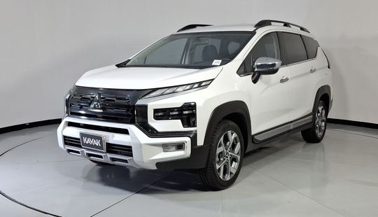 Mitsubishi • Xpander