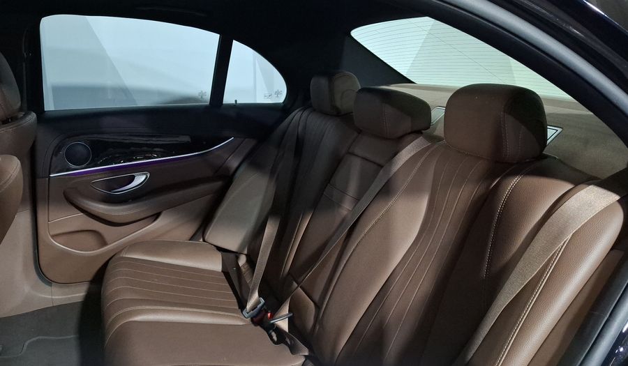 Mercedes Benz Clase E 2.0 200 EXCLUSIVE AUTO Sedan 2019