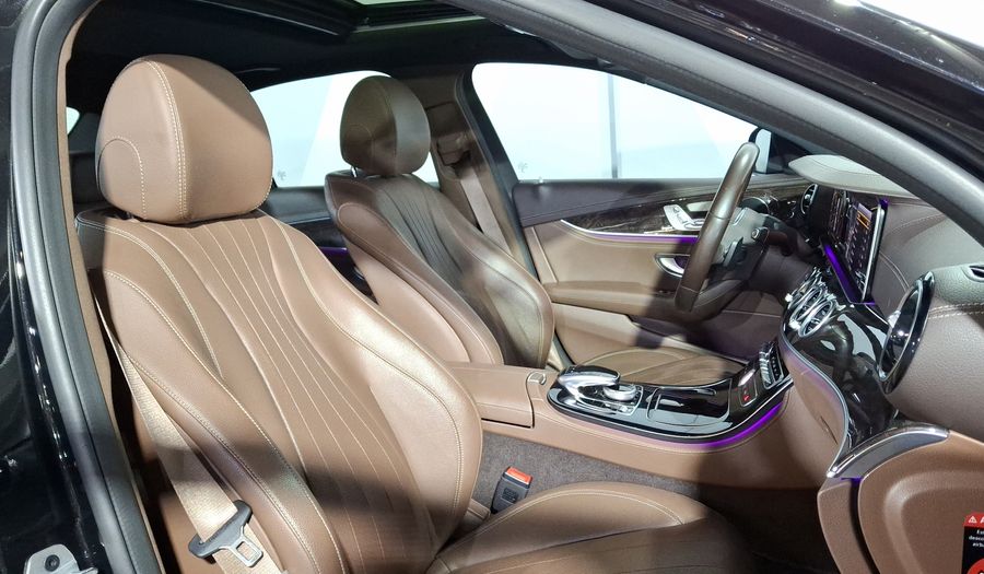 Mercedes Benz Clase E 2.0 200 EXCLUSIVE AUTO Sedan 2019
