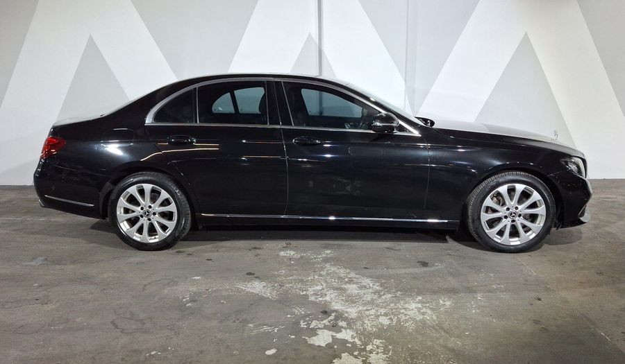 Mercedes Benz Clase E 2.0 200 EXCLUSIVE AUTO Sedan 2019