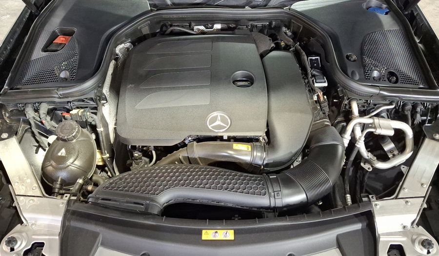 Mercedes Benz Clase E 2.0 200 EXCLUSIVE AUTO Sedan 2019