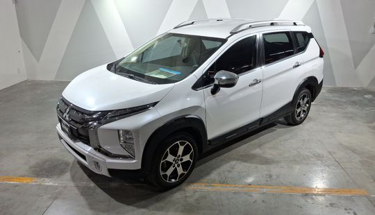 Mitsubishi • Xpander