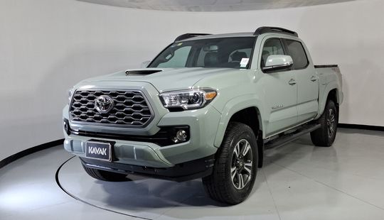 Toyota • Tacoma
