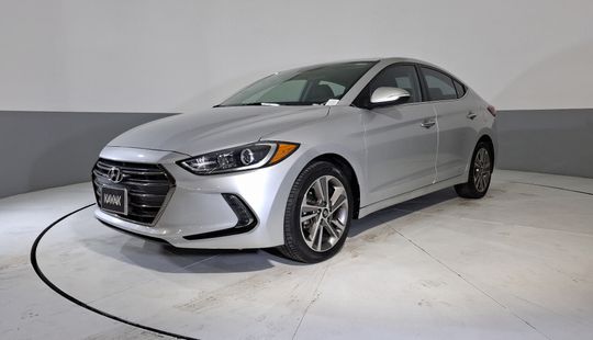 Hyundai • Elantra