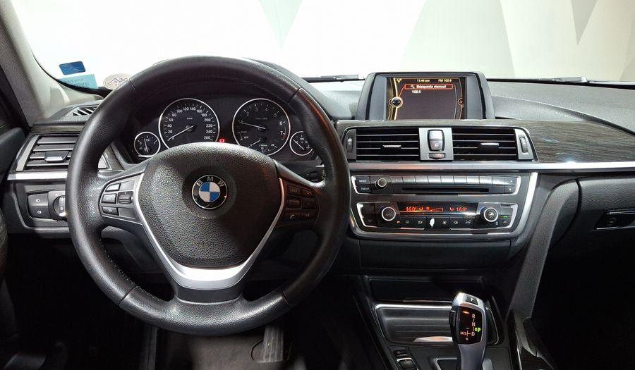 Bmw Serie 3 2.0 320IA LUXURY LINE Sedan 2014