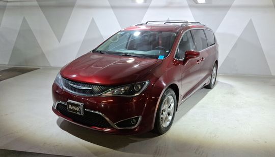 Chrysler • Pacifica