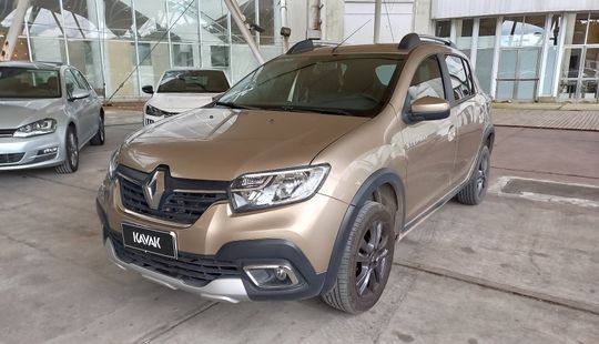 Renault • Sandero Stepway