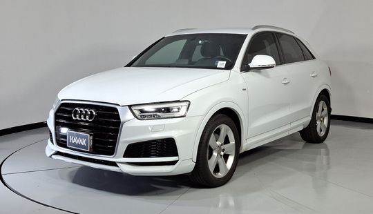 Audi • Q3