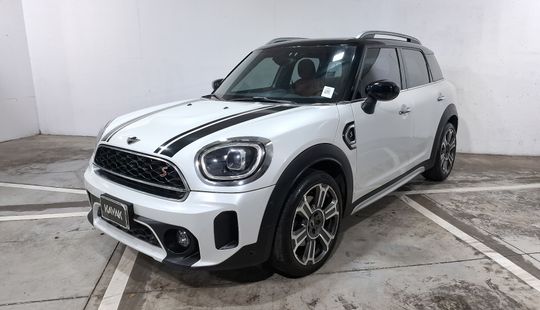 Mini • Countryman