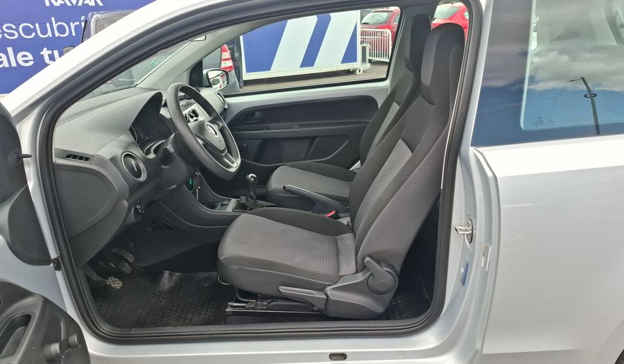 Volkswagen Up 1.0 MOVE UP Hatchback 2017