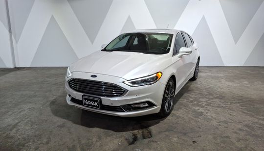 Ford • Fusion