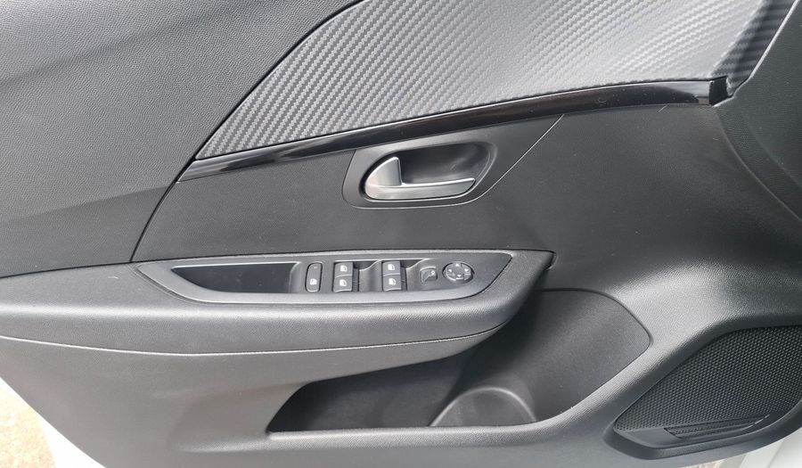 Peugeot 208 1.6L ALLURE AT Hatchback 2025