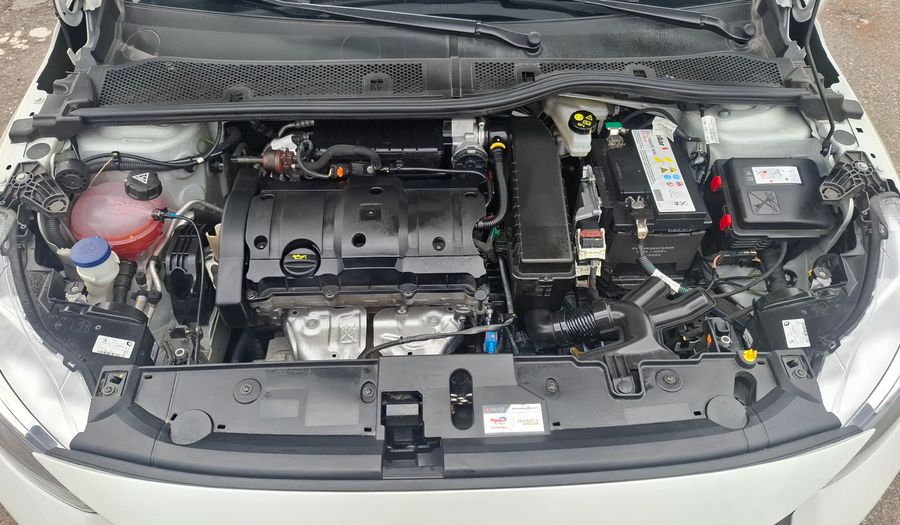 Peugeot 208 1.6L ALLURE AT Hatchback 2025
