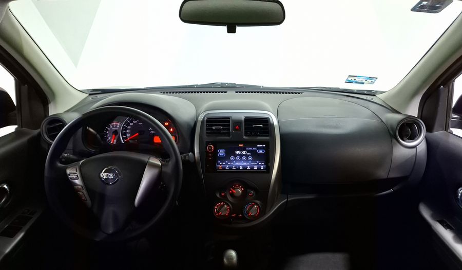 Nissan March 1.6 ADVANCE Hatchback 2020
