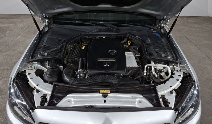 Mercedes Benz Clase C 2.0 250 AT Convertible 2017