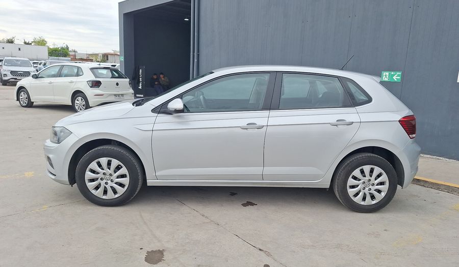 Volkswagen Polo 1.6 110 CV TRENDLINE Hatchback 2022