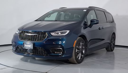 Chrysler • Pacifica
