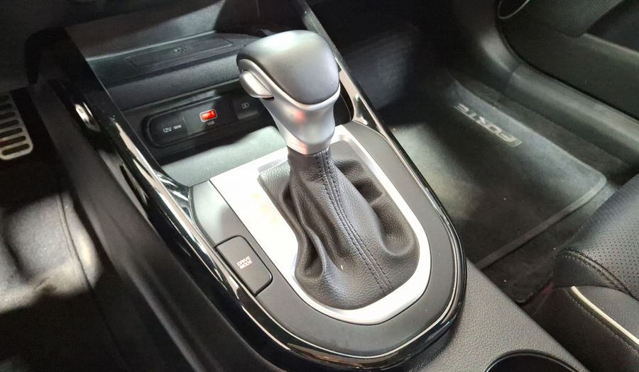 Kia Forte 2.0 GT LINE IVT Sedan 2022