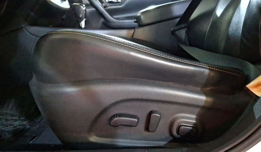 Nissan Altima 2.5 ADVANCE NAVI CVT Sedan 2017