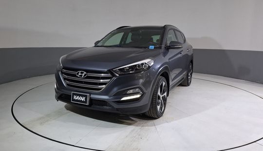 Hyundai • Tucson