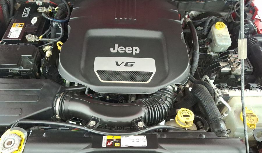 Jeep Wrangler 3.6 JK UNLIMITED SAHARA 4X4 ATX Suv 2018