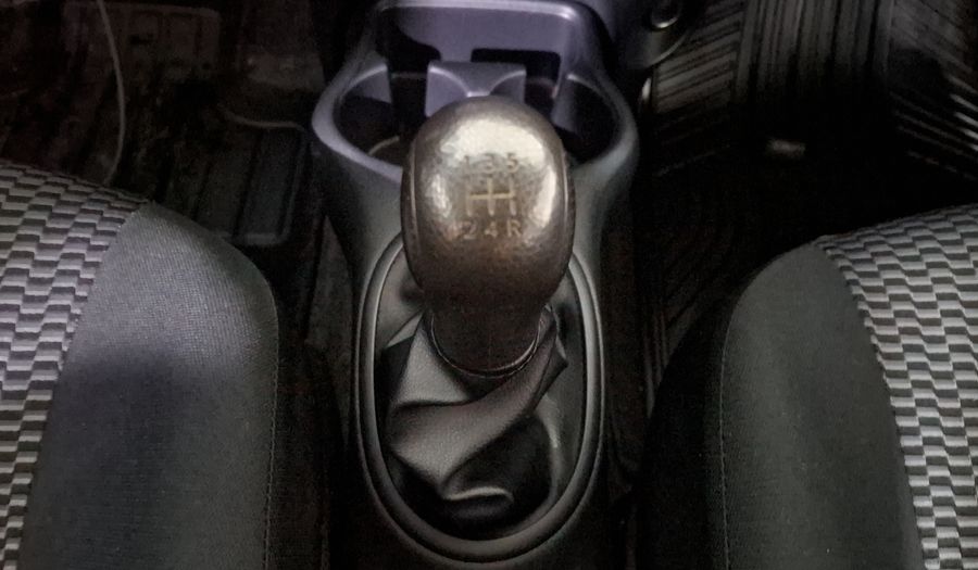 Nissan March 1.6 SENSE Hatchback 2021